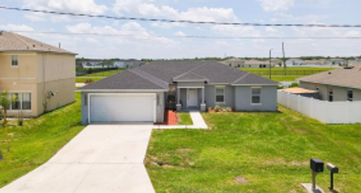Listing Agent: Daris Fuentes - - - LA ROSA REALTY LLC – photo 1
