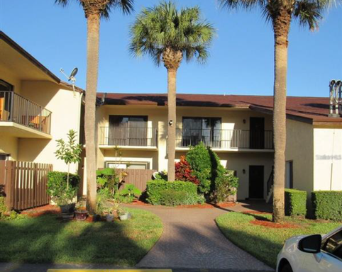 Listing Agent: Rosana Penzo::: LA ROSA RTY WINTER GARDEN LLC – photo 1