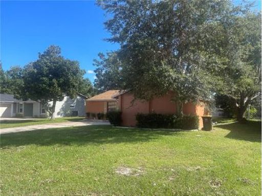 Listing Agent: Anderson Correa: LA ROSA REALTY KISSIMMEE – photo 1