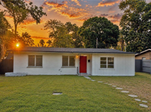 Listing Agent: Carlos Parra - - - LA ROSA REALTY CW PROPERTIES LLC – photo 1