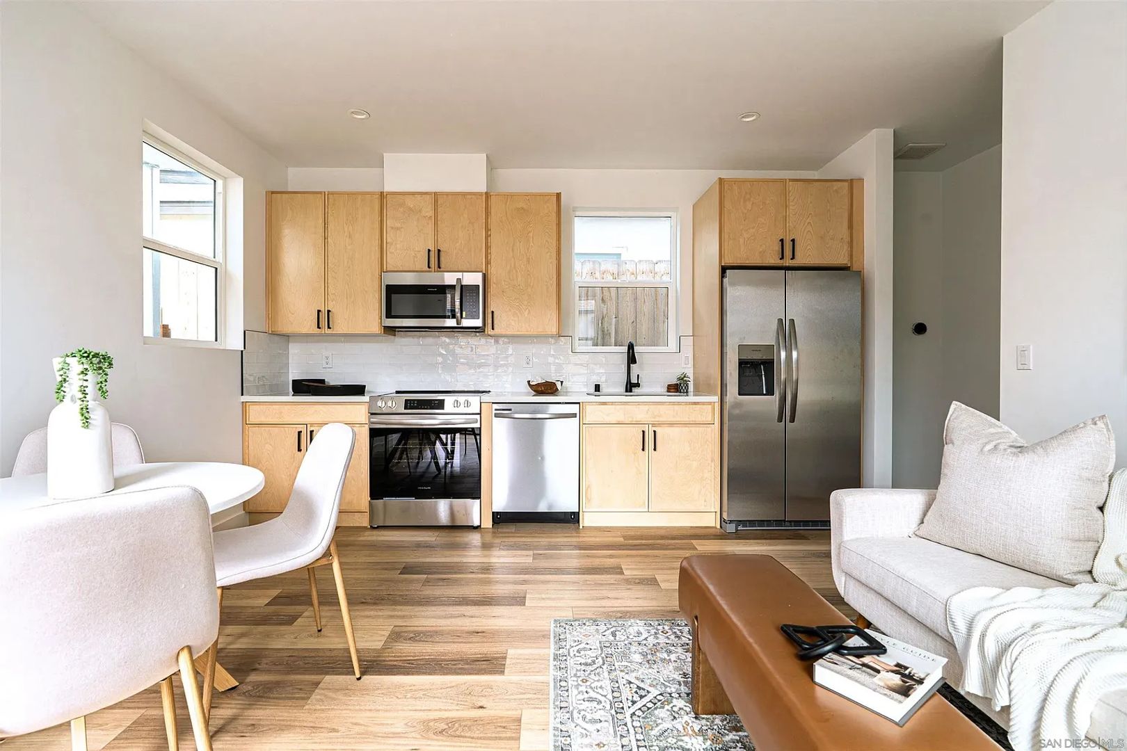 San Diego Apartment: 2945 B. St