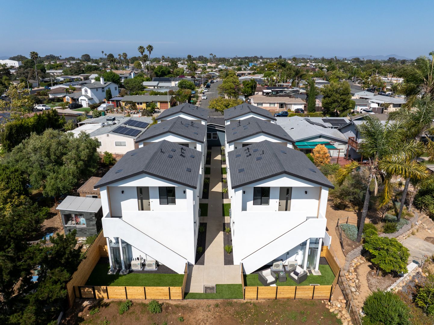 Beautiful Top Floor 1 bed with a view!