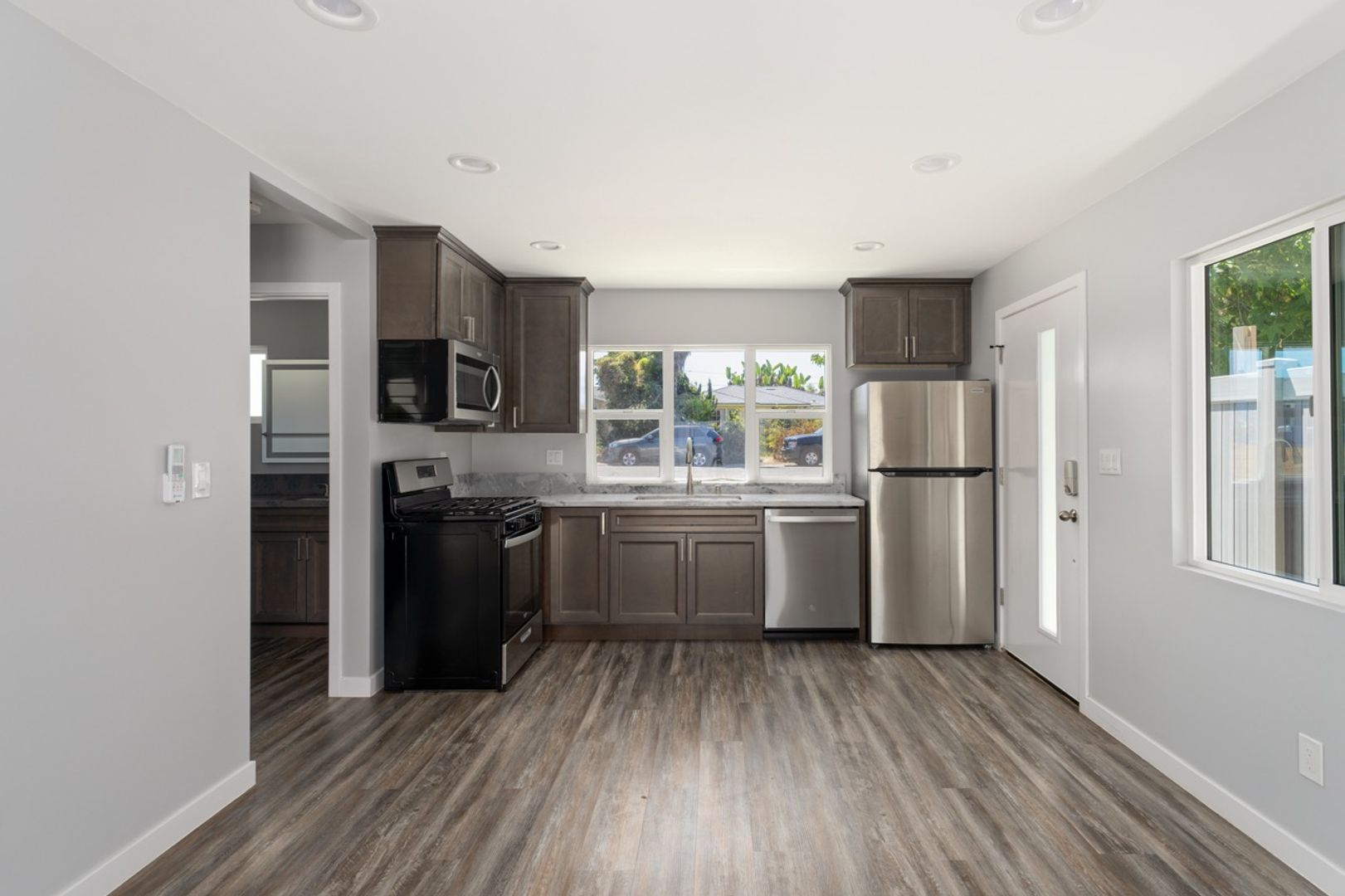 Carlsbad Apartment: 5124 Los Robles Dr.