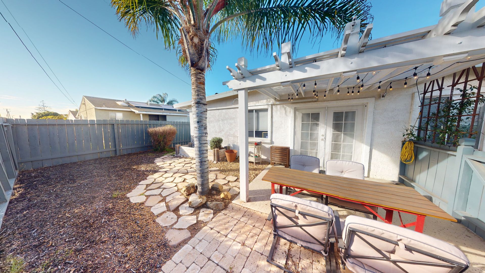 Imperial Beach House: 1061 11th Street