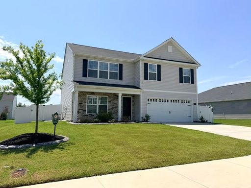 ~~ Almost new 5 bedroom energy efficient home with Freedom from Duke Energy!~~