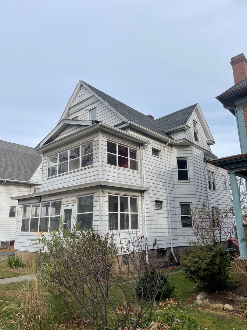 Hartford Apartment: 78 - 80 Oxford Street