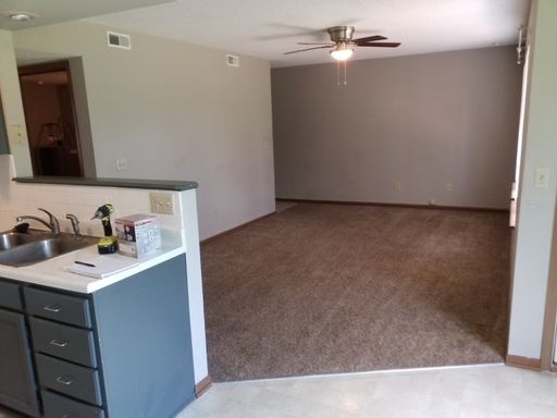 COMING SOON! 2 Bed, 1 Bath Apartment in Smithville!