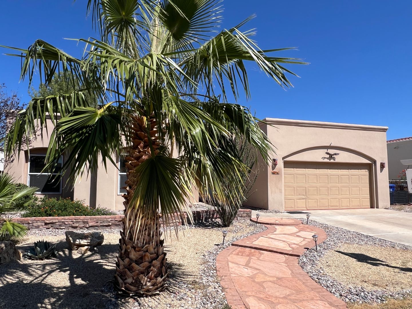 Las Cruces House: 4796 Calle de Nubes