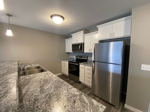 Listing photo thumbnail