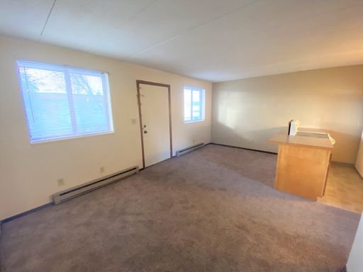 Listing photo thumbnail
