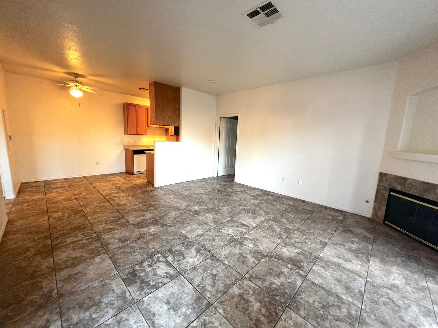 Las Vegas House: 4730 E Craig Rd Unit 1102
