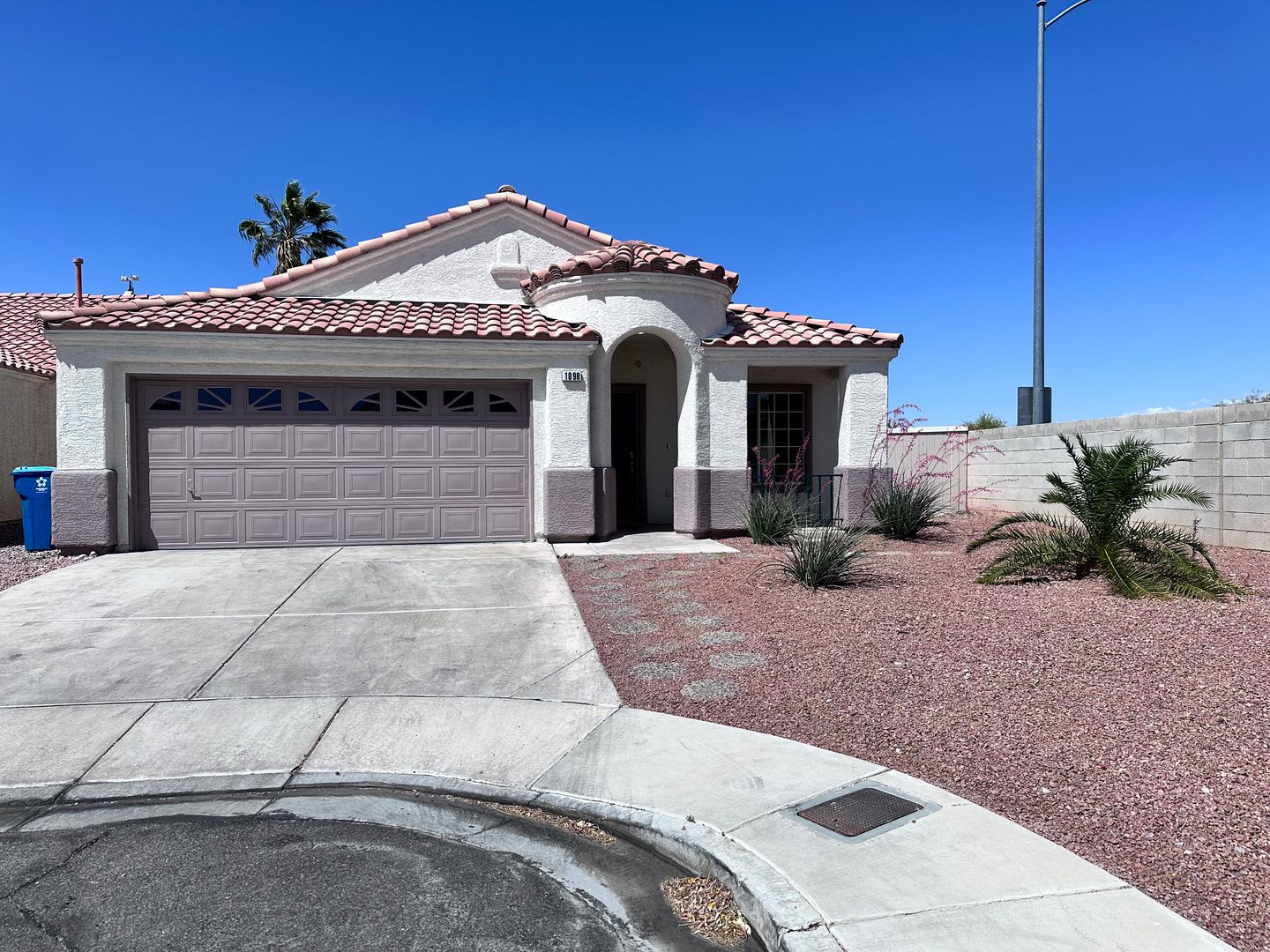 Las Vegas House: 1098 Havenworth Ave