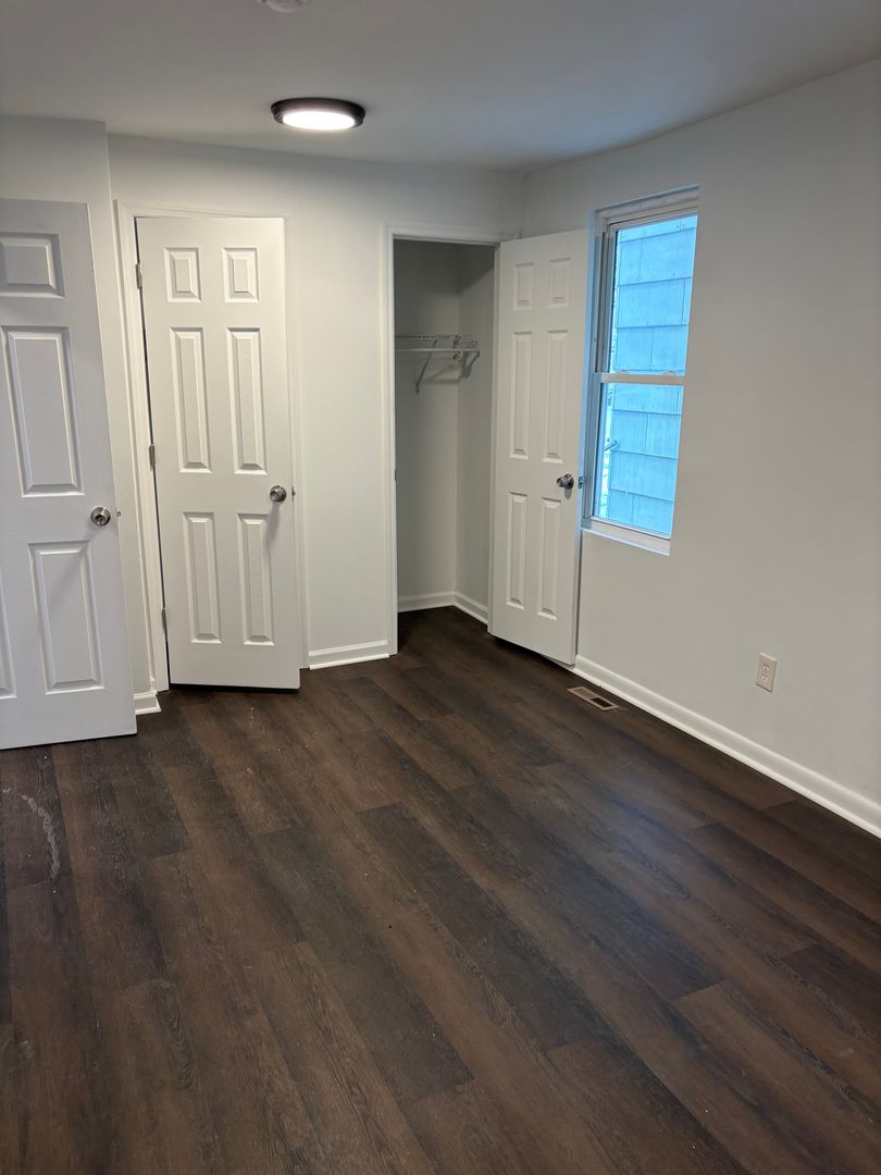 Cohoes Apartment: 21 Lancaster St.