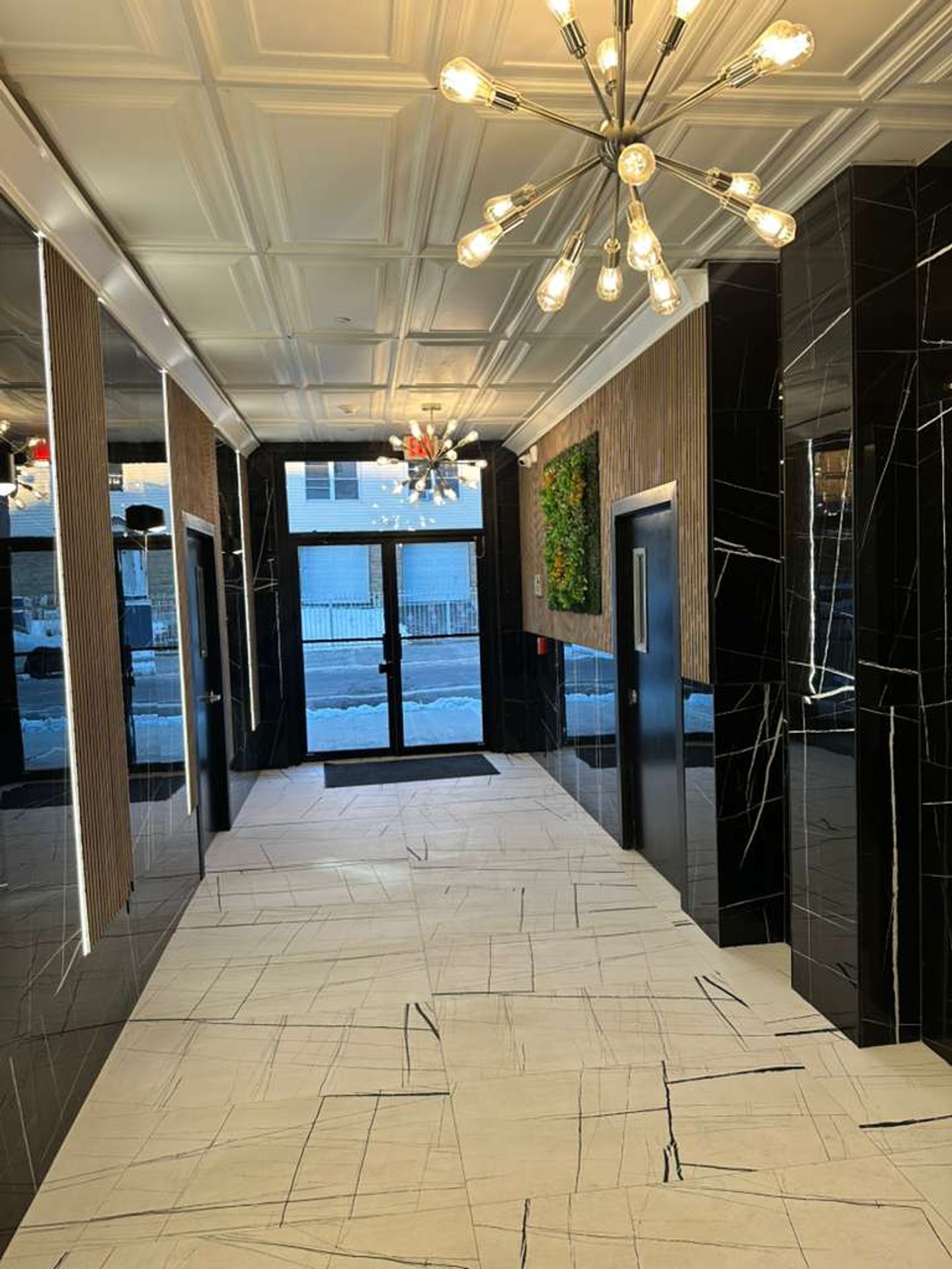 Patterson Apartment: 180 Carroll Street