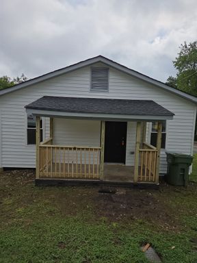 Newly remodeled home is located in Lancaster, SC 29720.