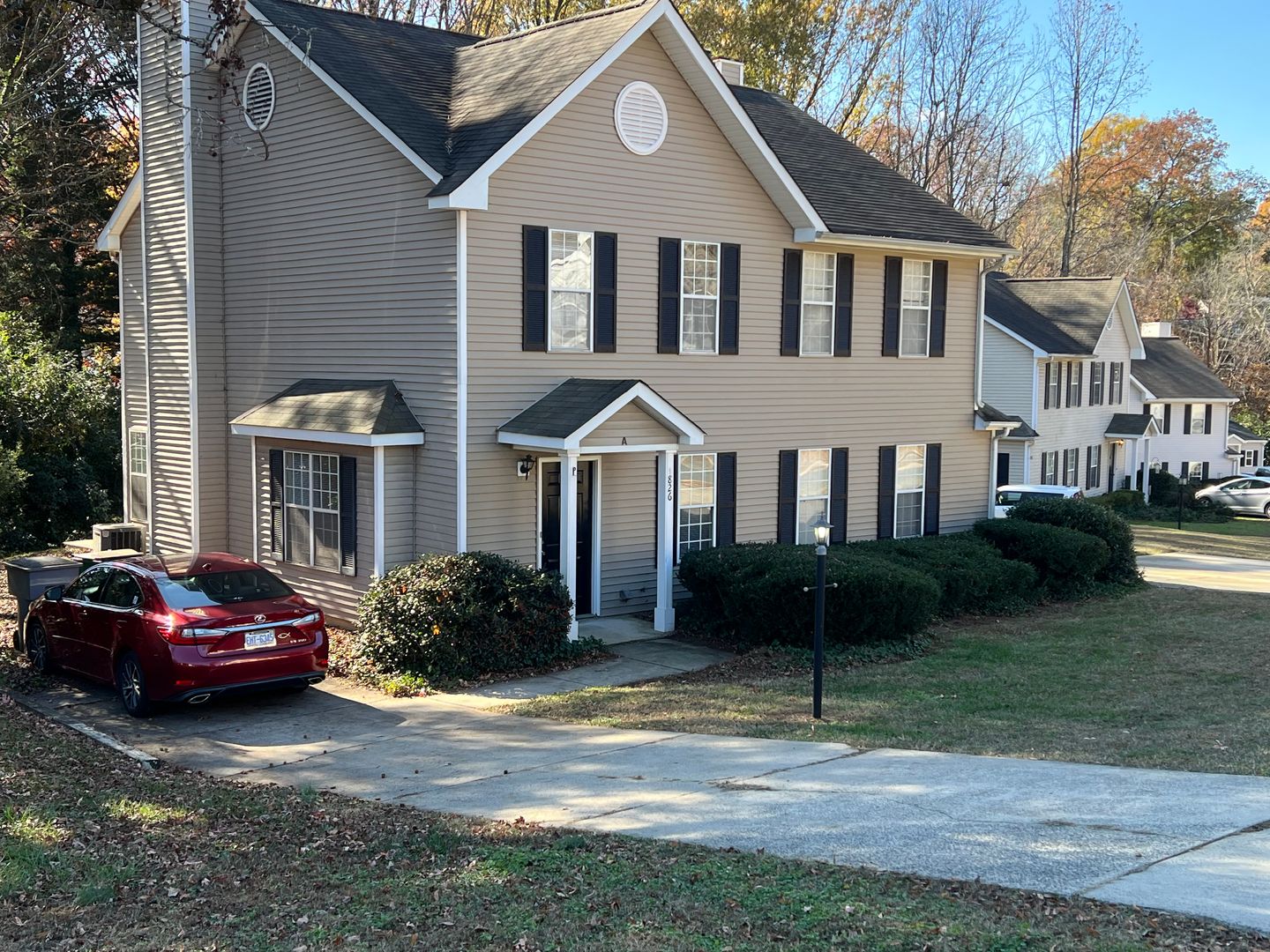 Charlotte Apartment: 826 Selwyn Place Road