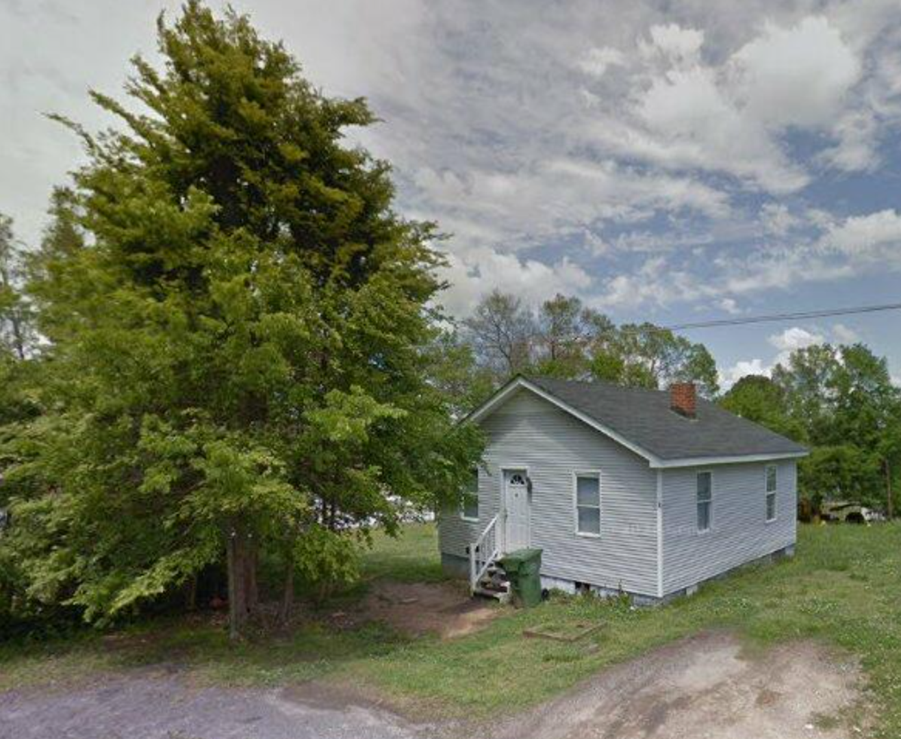 Lancaster House: 210 Thomas Lane