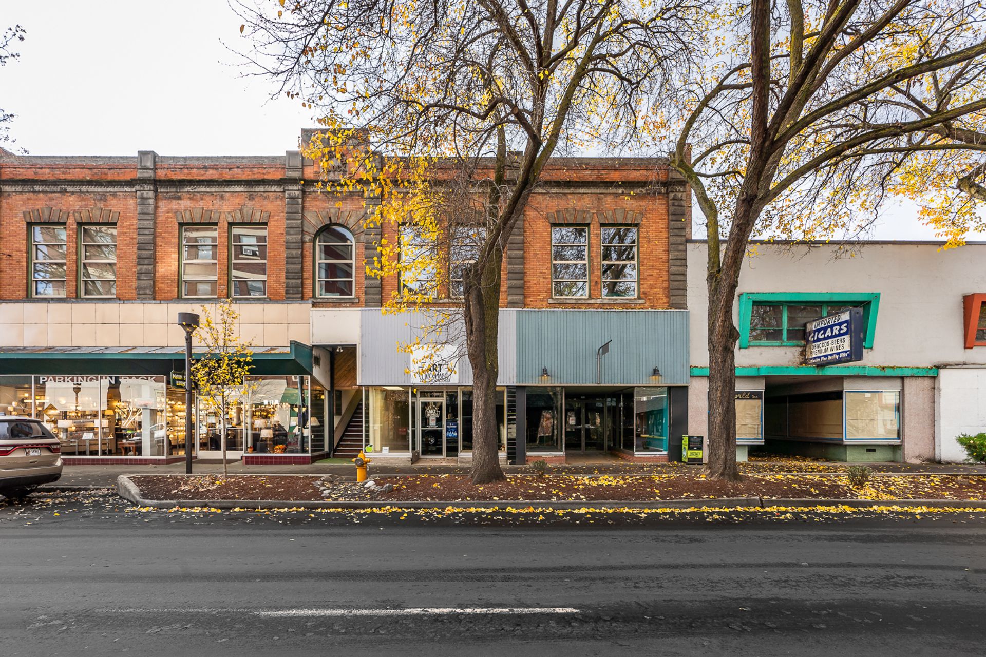 Lewiston Apartment: 622-628 Main Street