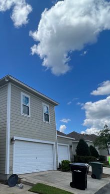 SOUTHWOOD - Studio Apartment - Utilities Included – photo 1