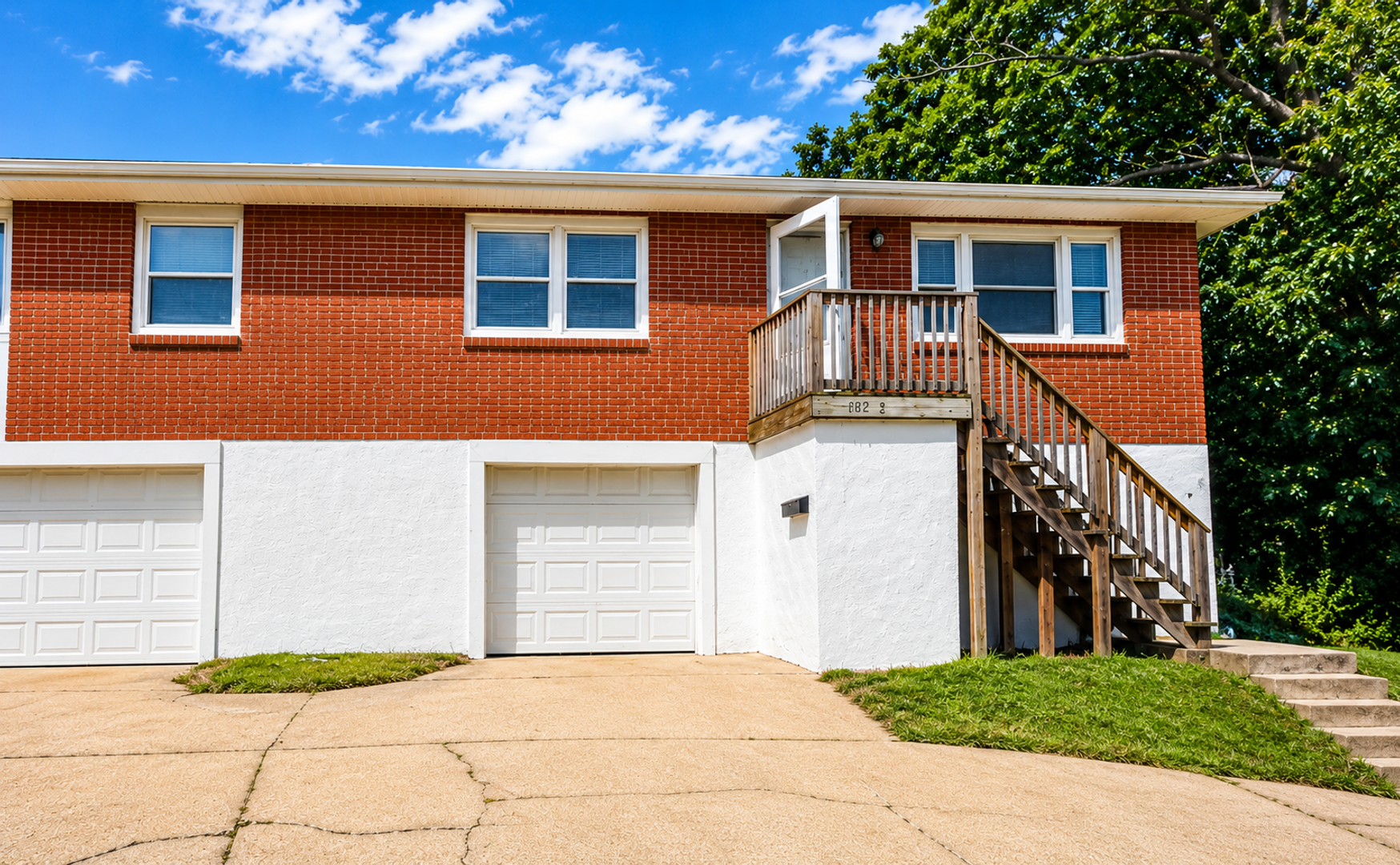 Kansas City House: 1622 Bristol Ave