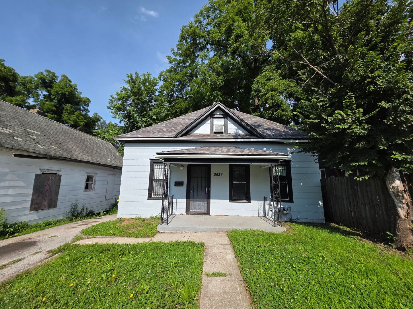 Kansas City House: 2534 Norton Ave