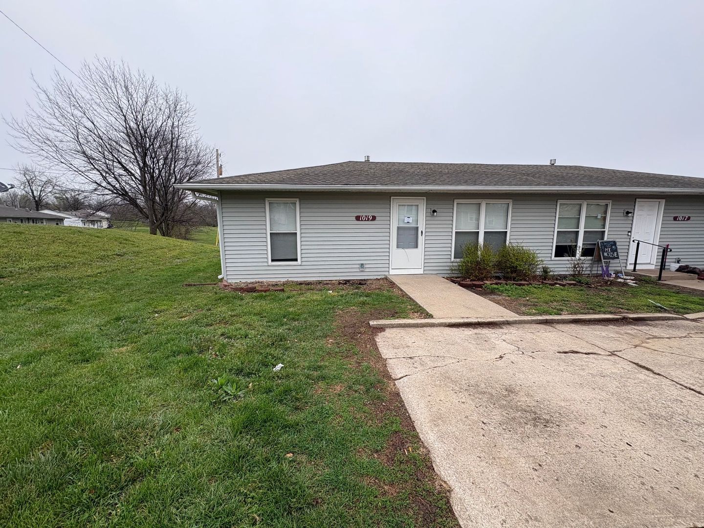 Independence House: 1019 Arrowhead Ridge