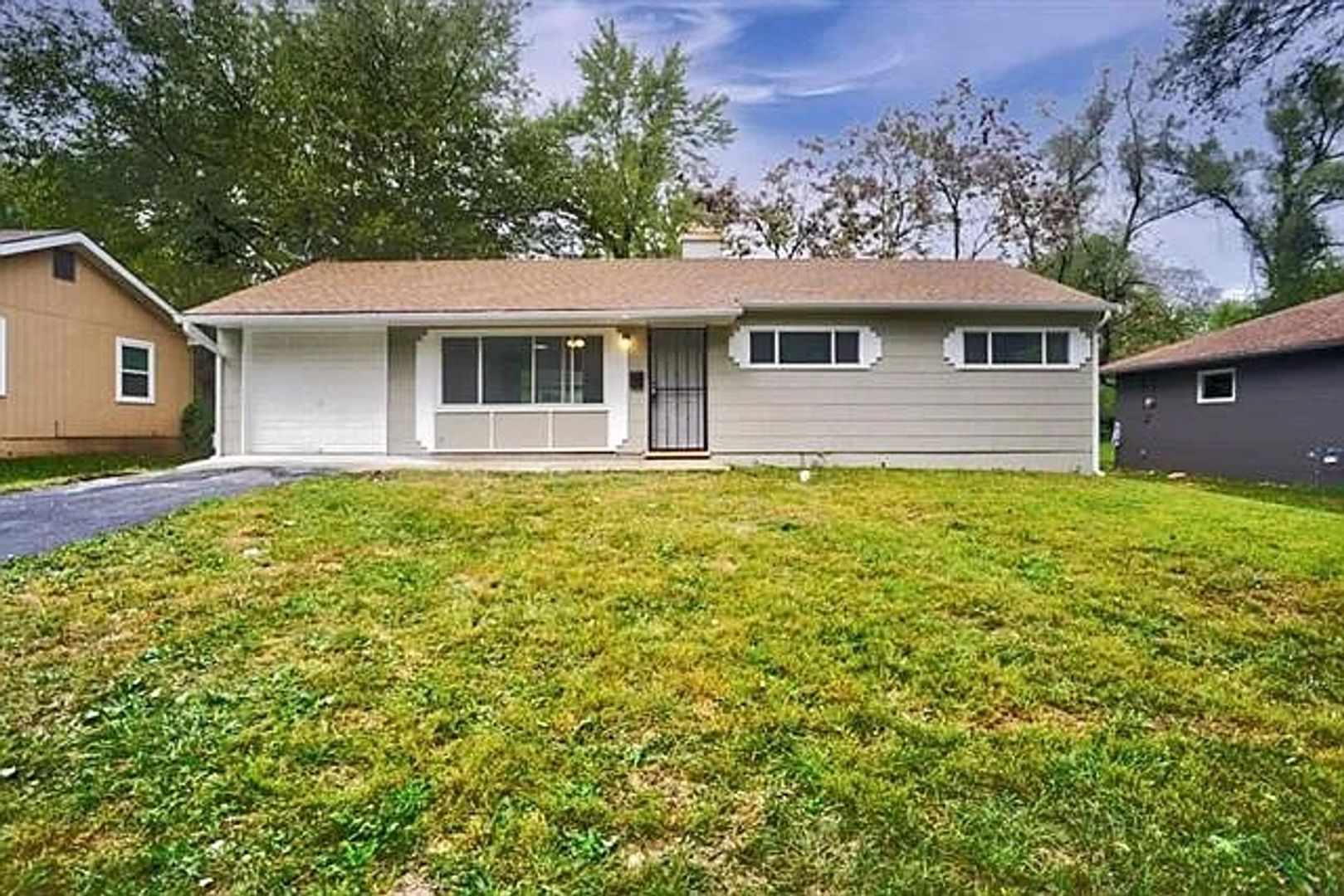 Kansas City House: 7820 E 113th Terrace