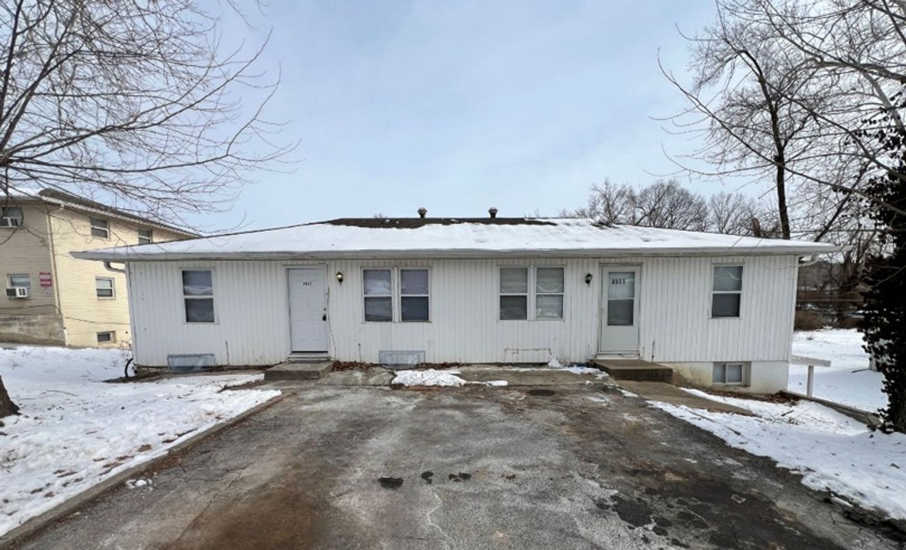 Riverside House: 4823 NW Homestead Terrace