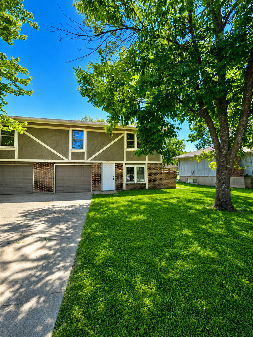 Independence House: 339 N Kendall Dr