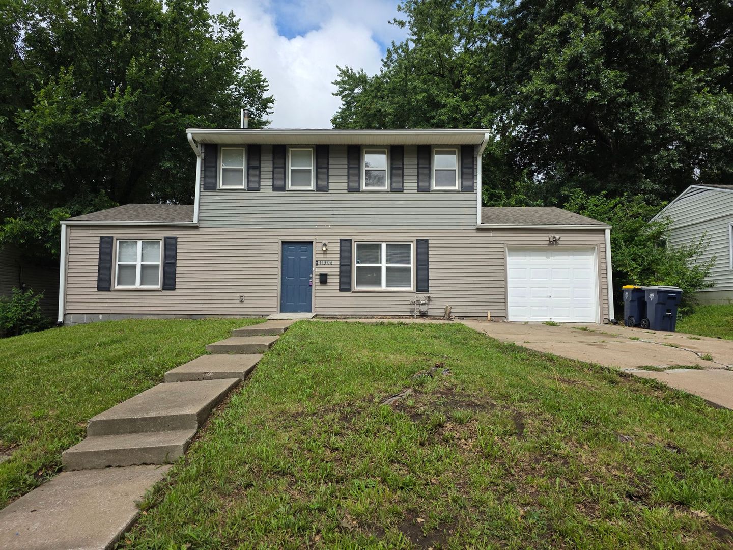 Kansas City House: 11306 Ditman Ave