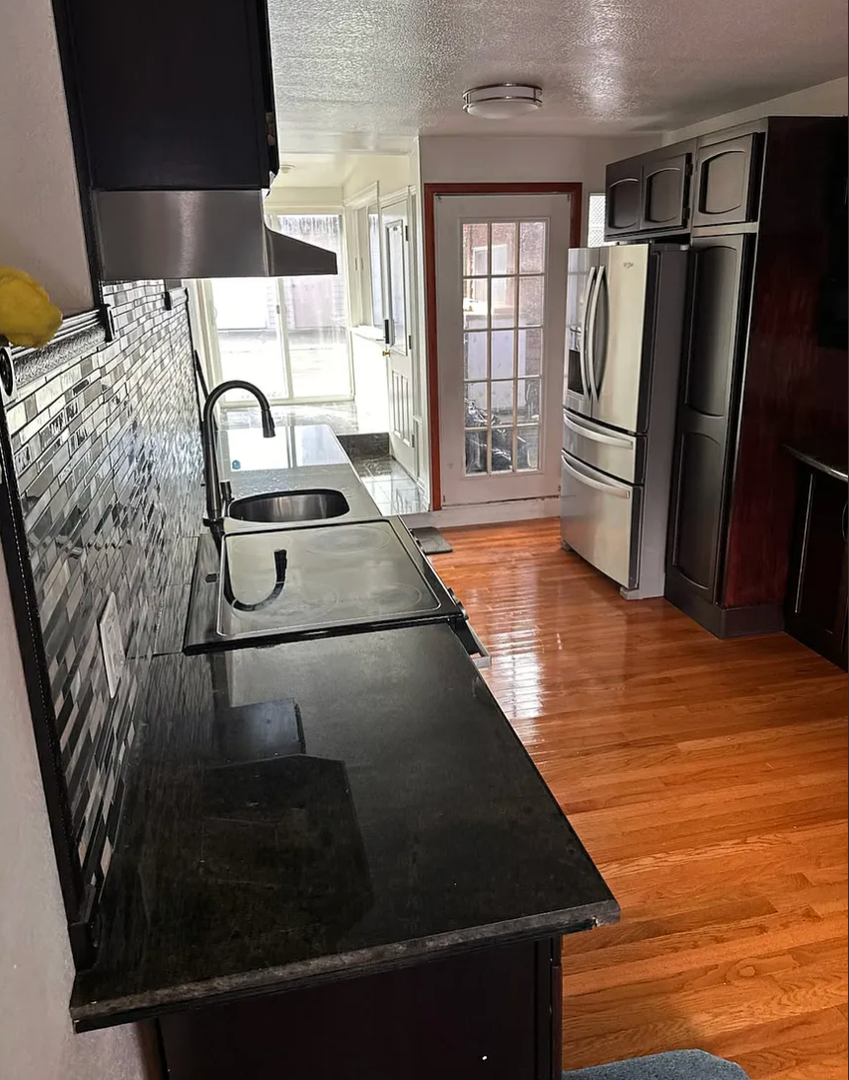 Seattle House: 11635 Military Rd S