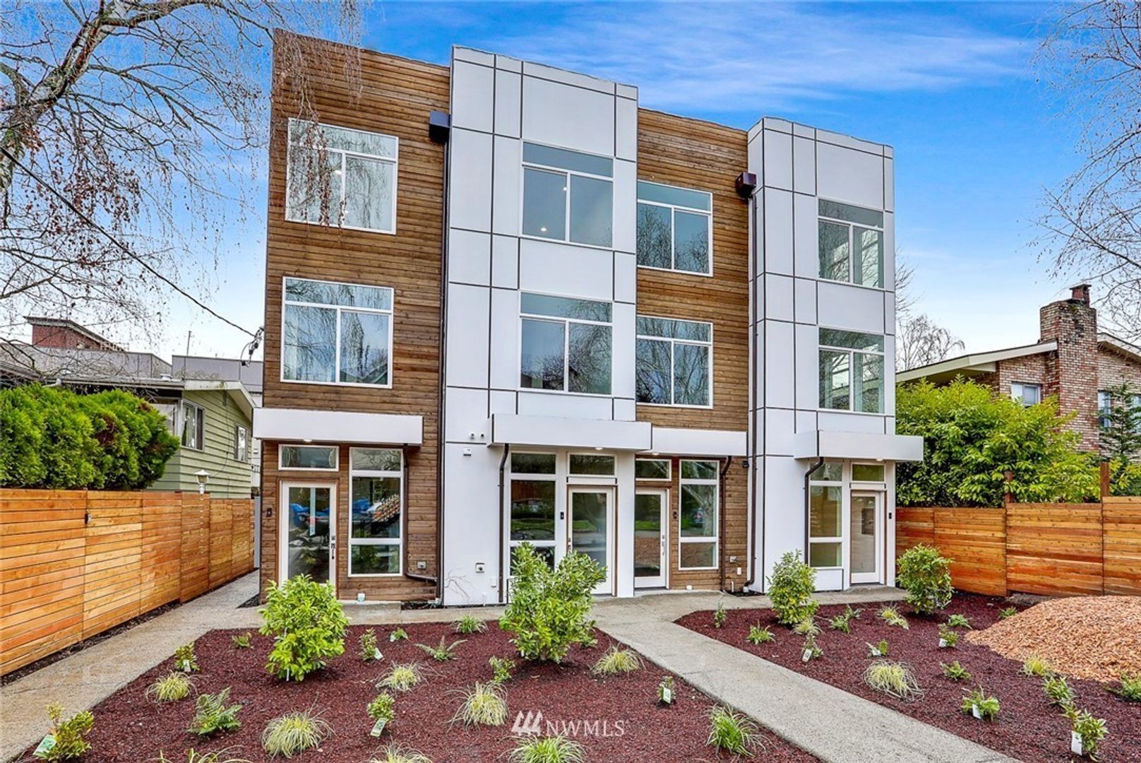 Seattle House: 2045D NW 63rd Street