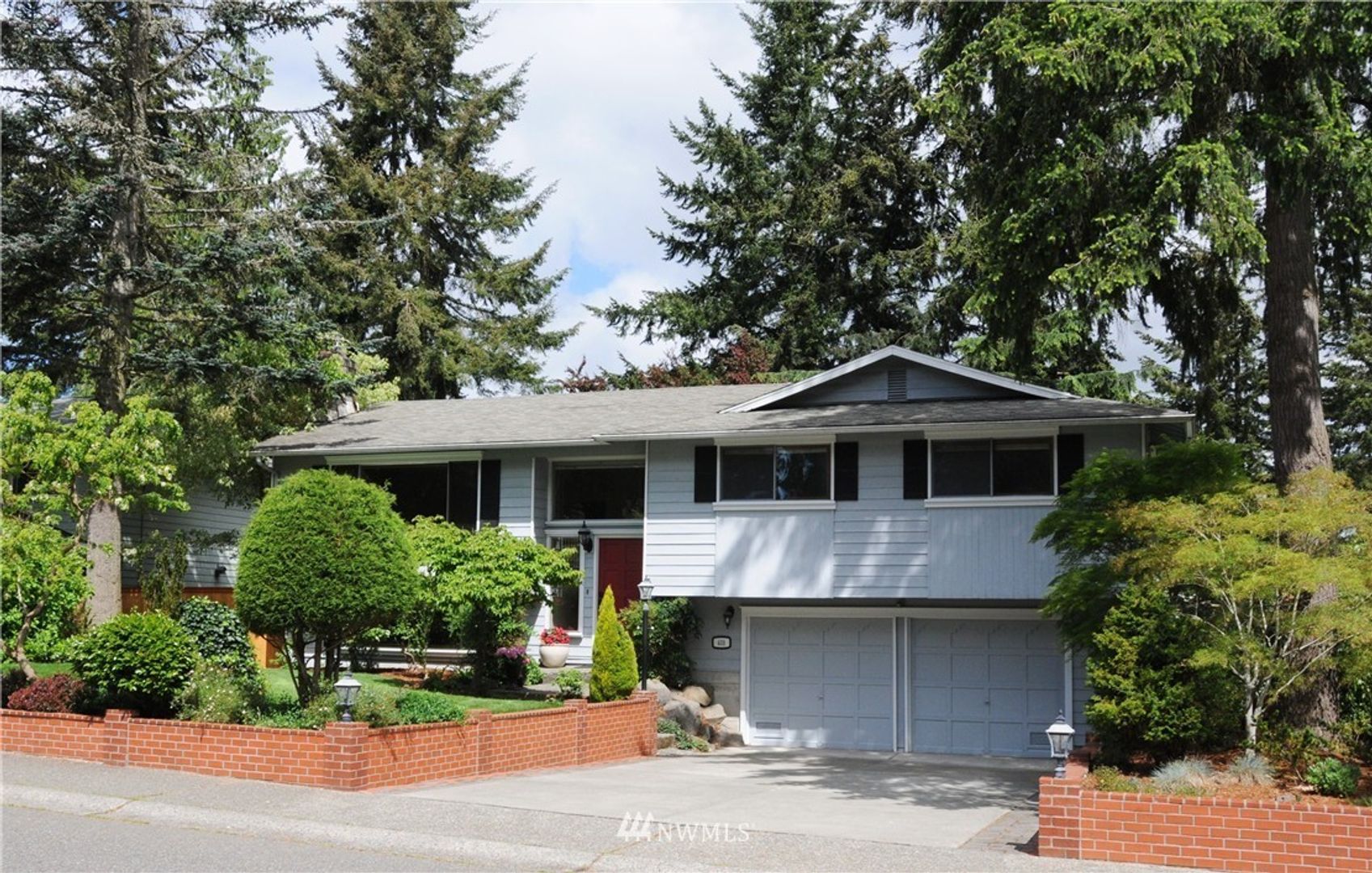 Bothell House: 431 222nd St SW