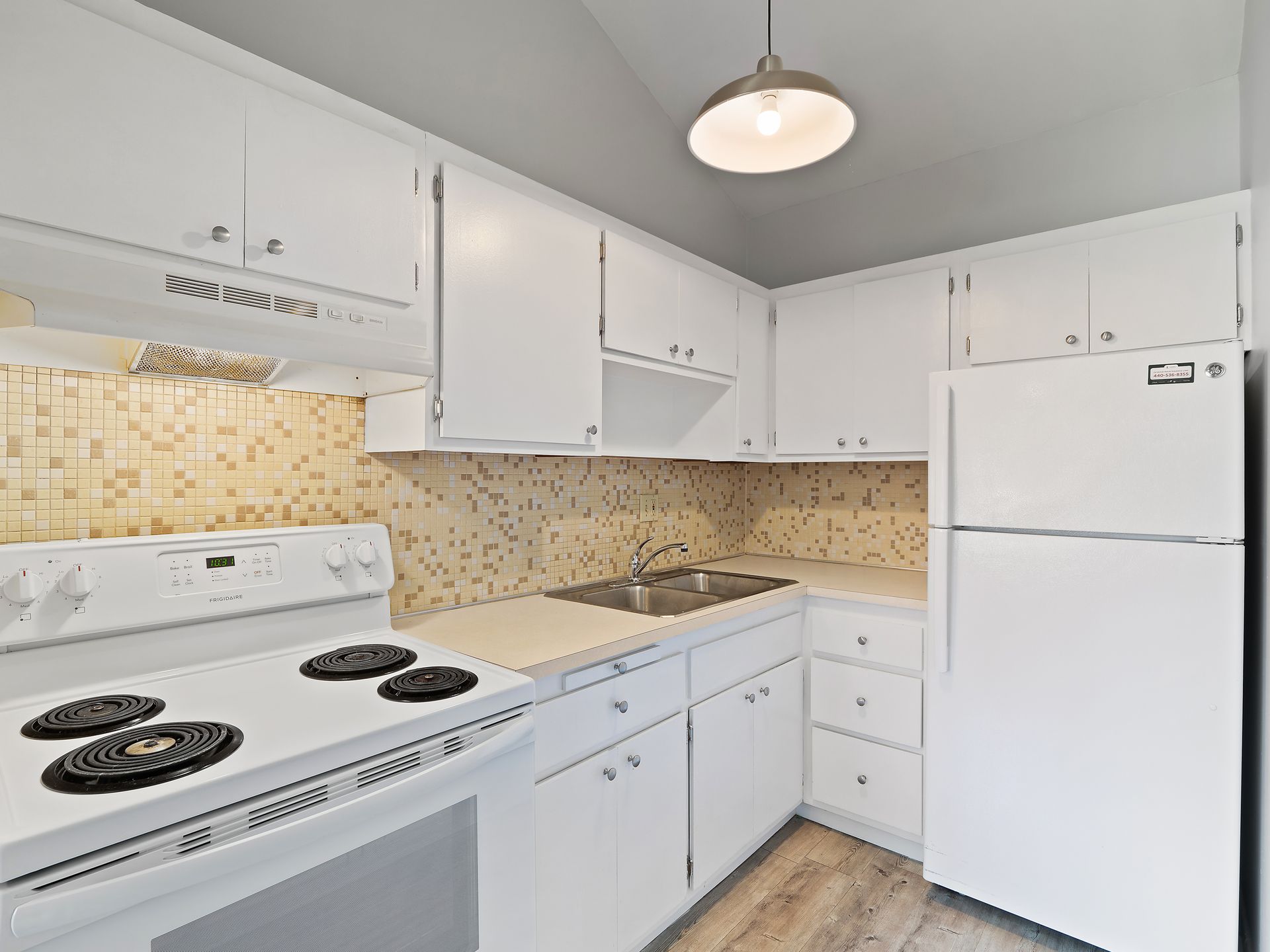 1 Bed 1 Bath- Classic