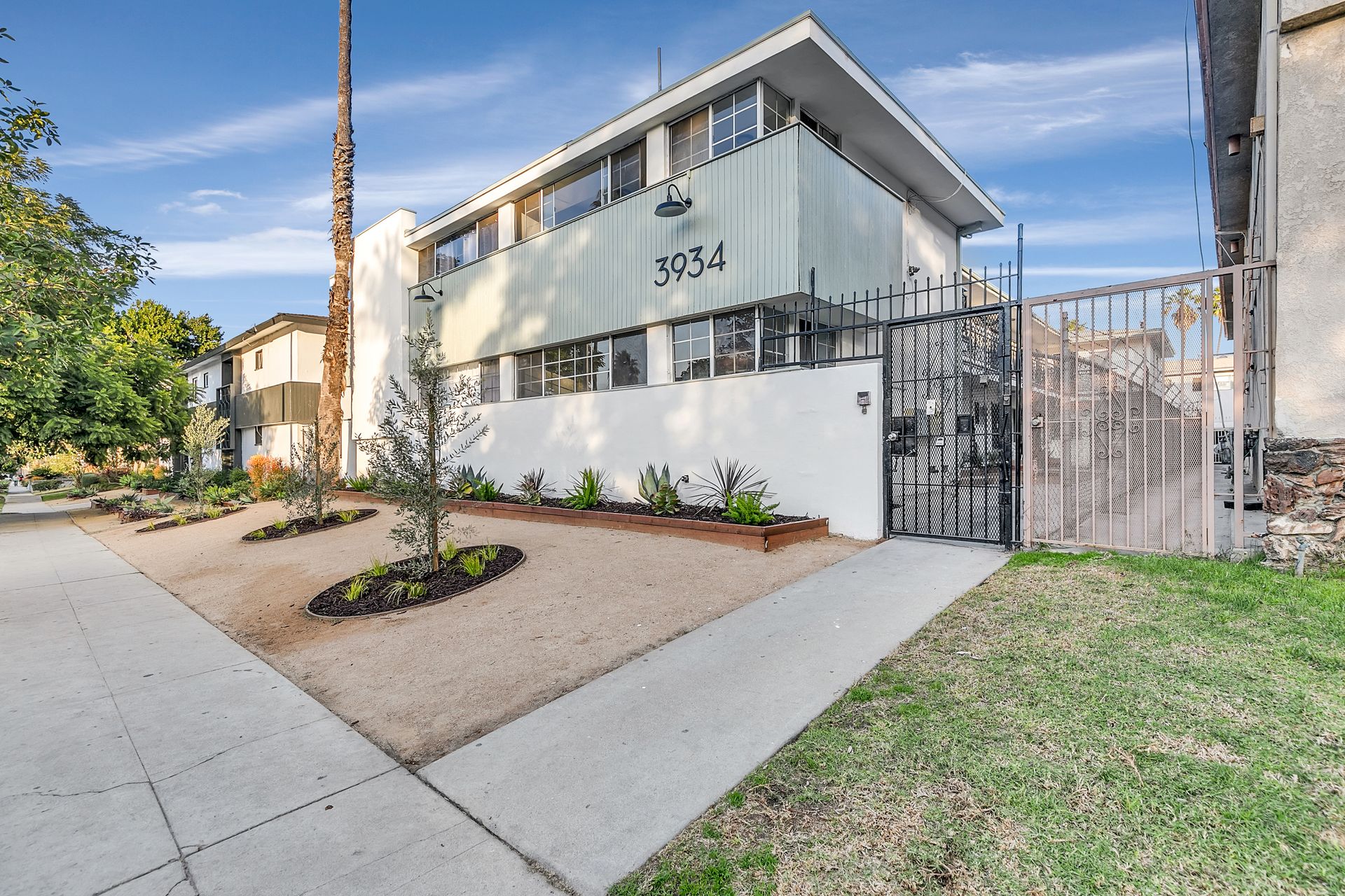 Los Angeles Apartment: 3934 Gibraltar Ave LLC - Unit 9