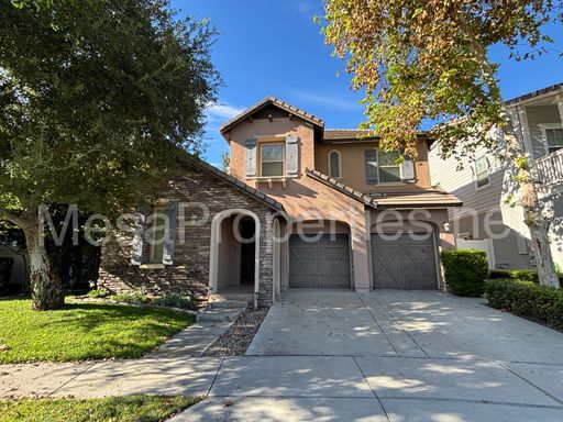 Must See 4 Bed/3.5 Bath Home With Casita And Large Yard! – photo 1