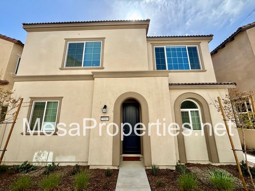 Move-In Ready 3 bed/2.5 ba Townhouse Located in Ontario Ranch – photo 1