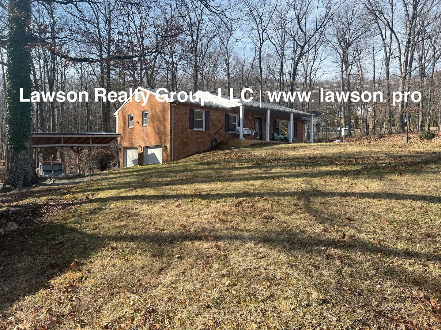 Blue Ridge House: 991 Blue Ridge Dr