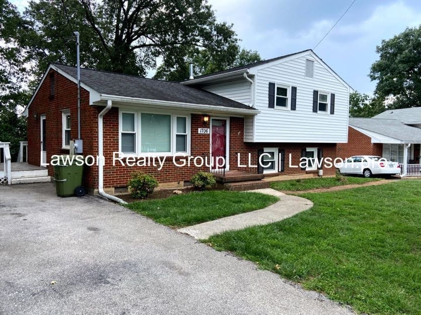 Salem House: 1706 Glendon Rd.