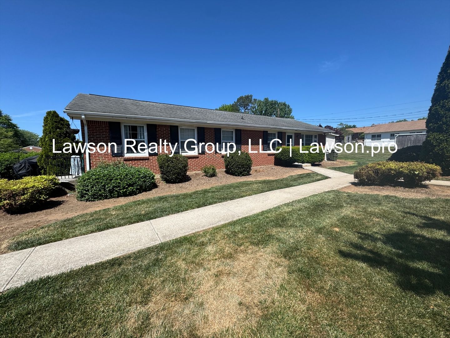 Salem Apartment: 623-625 Moran Ave