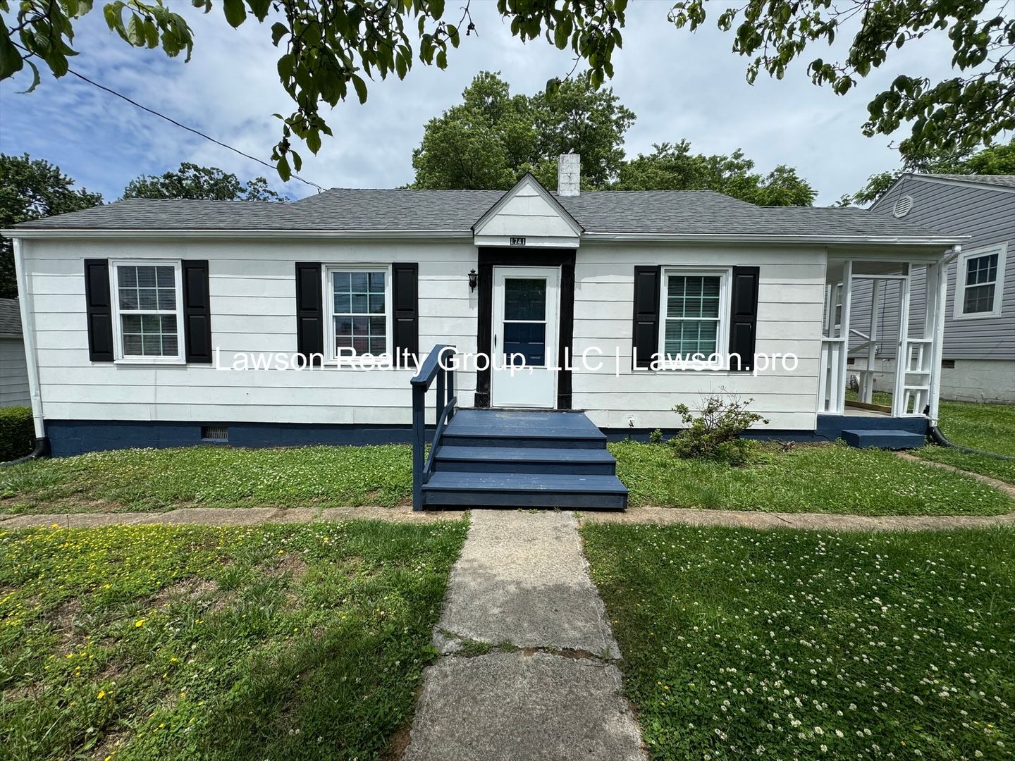 Salem House: 1741 Pexton Ave