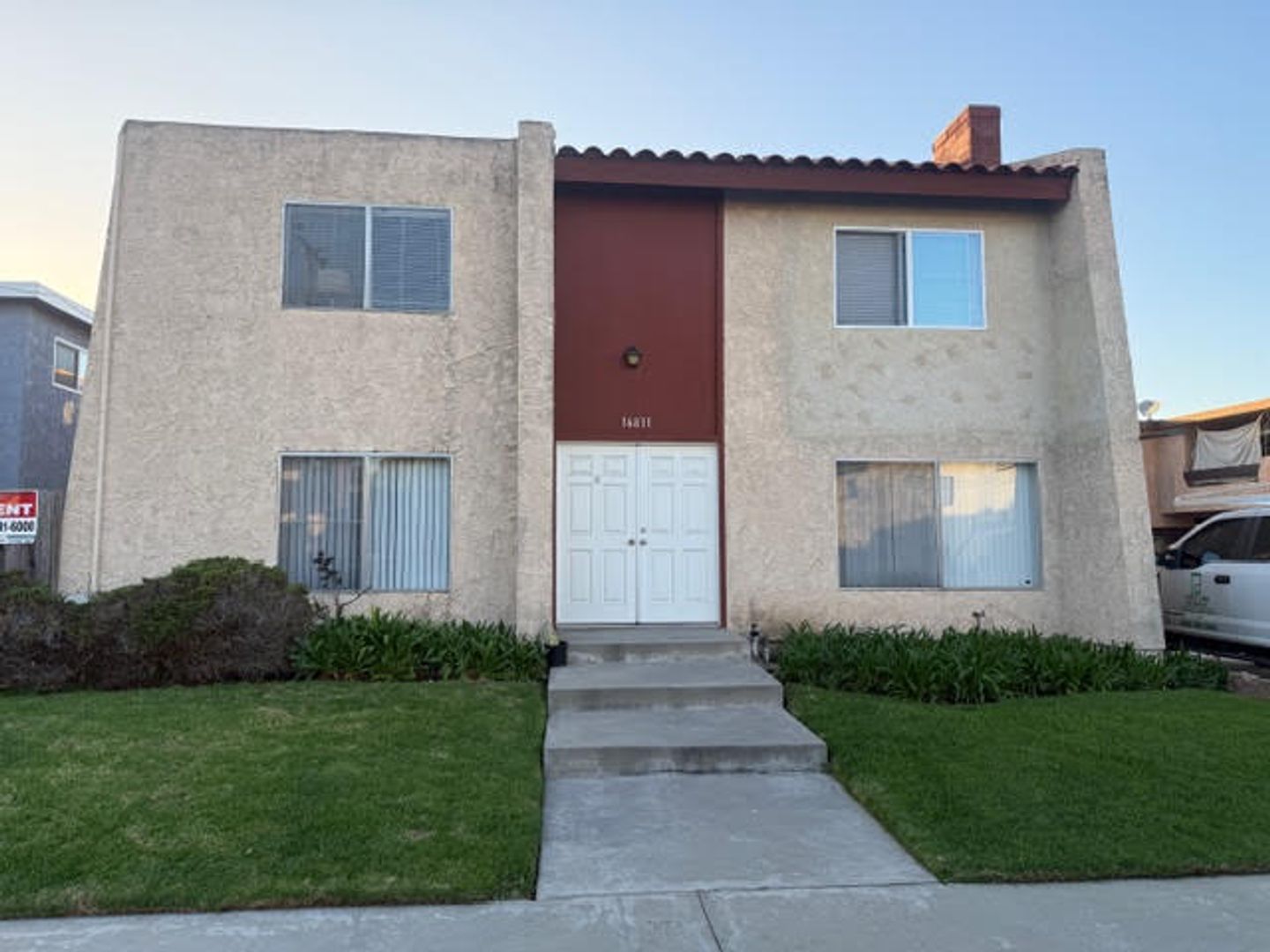 Huntington Beach Apartment: 16811 Hoskins Lane