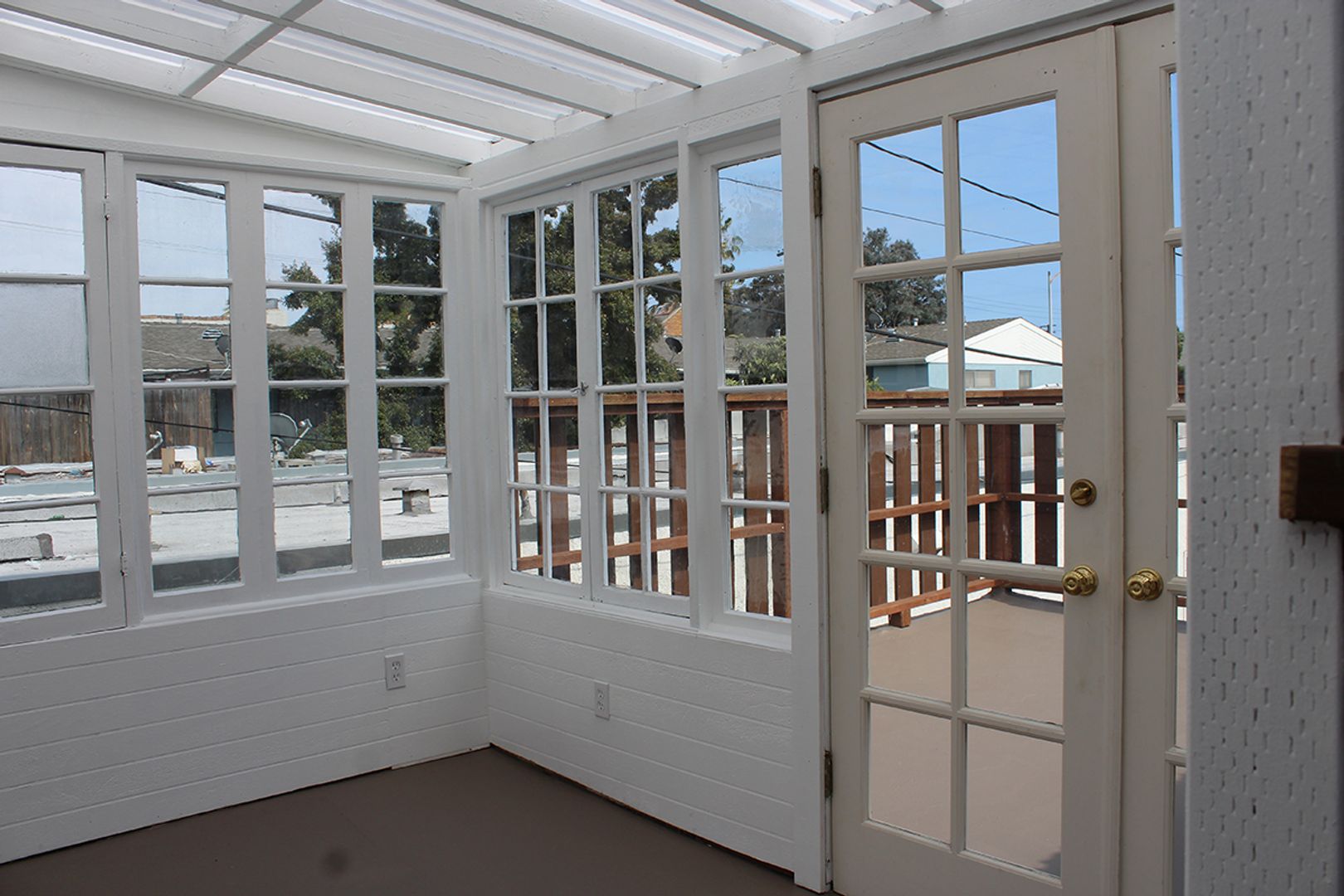 Long Beach Apartment: 622 Lime Ave