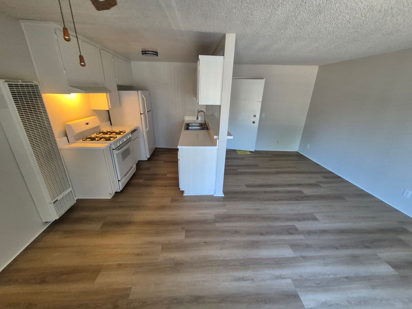 Covina Apartment: 1130 W. San Bernardino Rd