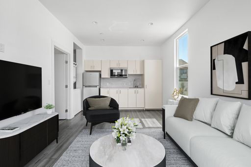 BRAND NEW!! Charming One Bedroom Flats with the Perfect Location! – photo 1