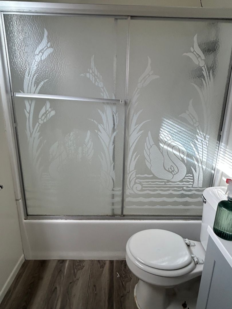 Santa Ana Apartment: 1060 W. 17TH STREET