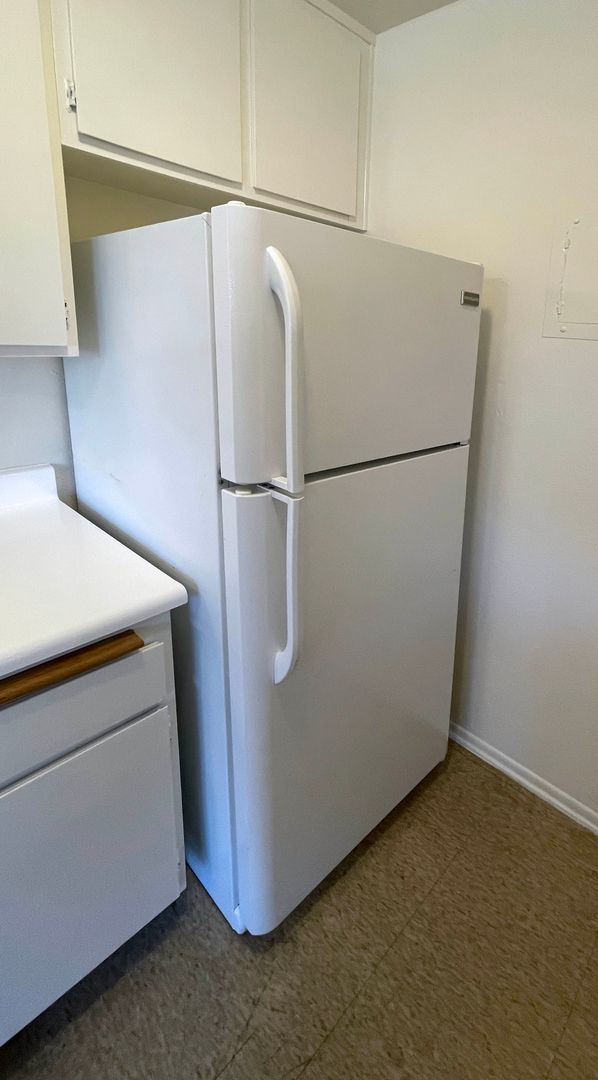 Valley Village Apartment: 11955 Weddington St