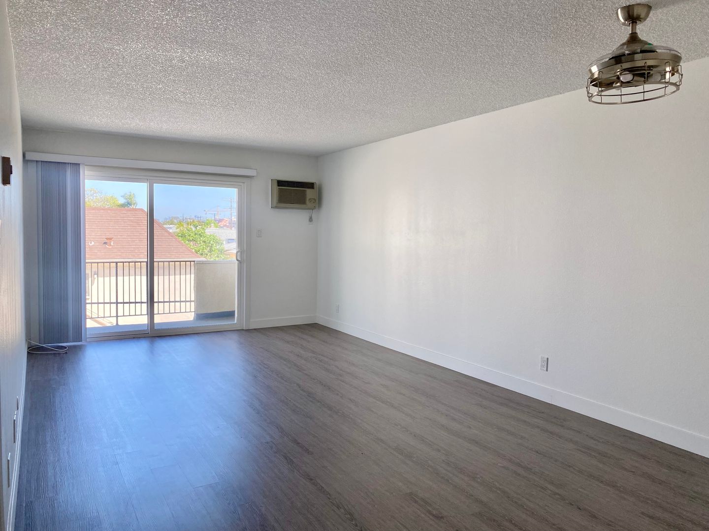 130 South Flores Street