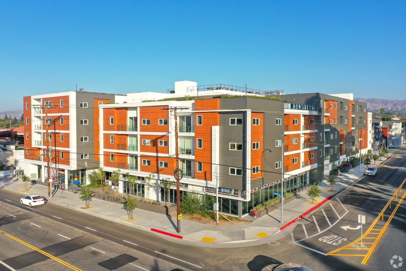 Northridge Apartment: 9131 Darby Avenue