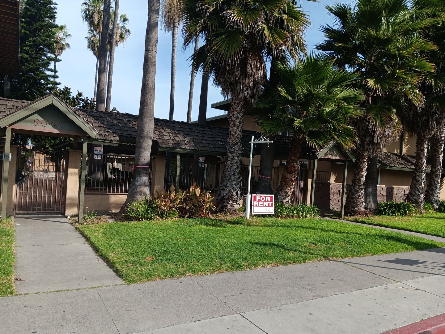 Stanton Apartment: 8043-8055 Chapman Avenue